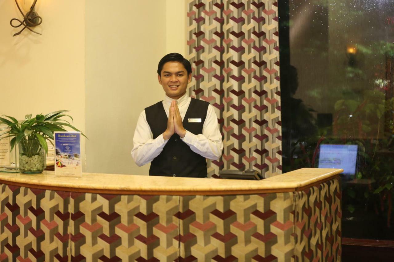 Aryaduta Hotel Makassar